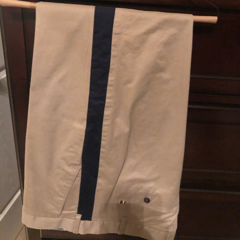 NWT men’s casual dockers.